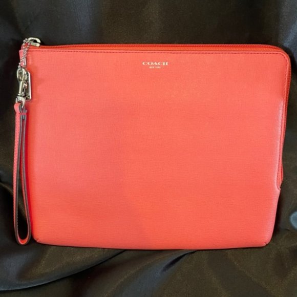 Coach leather tablet holder - Picture 3 of 5